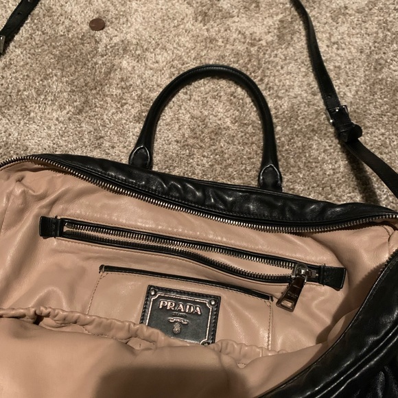 Prada handbag - Picture 3 of 4
